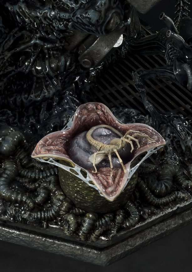 Queen Alien Battle Diorama – Aliens: Rogue - 281/300 Limited Edition