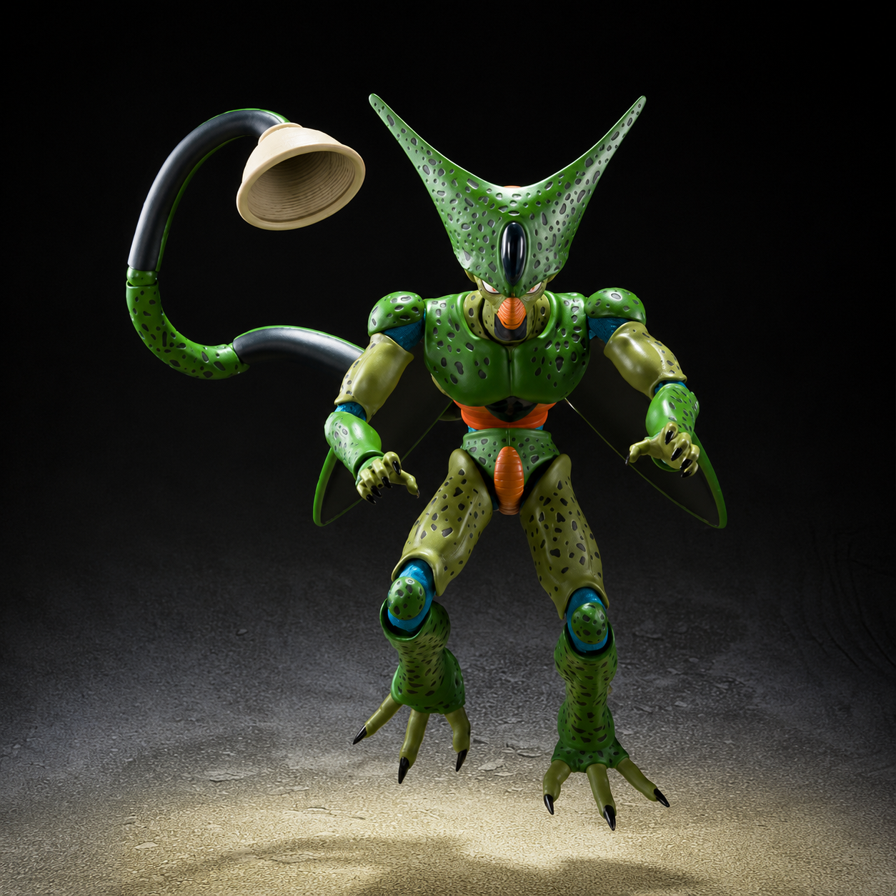 Dragon Ball Z - Cell First Form