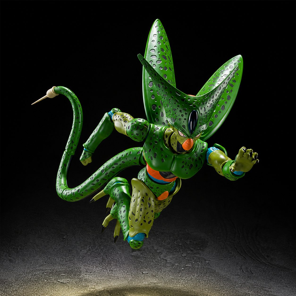 Dragon Ball Z - Cell First Form
