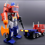 Transformers Interactive Auto-Converting Robot Optimus Prime 48cm Robosen