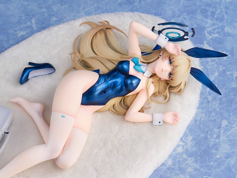 Blue Archive PVC Statue 1/7 Toki (Bunny Girl) Memorial Lobby Ver. 30 cm