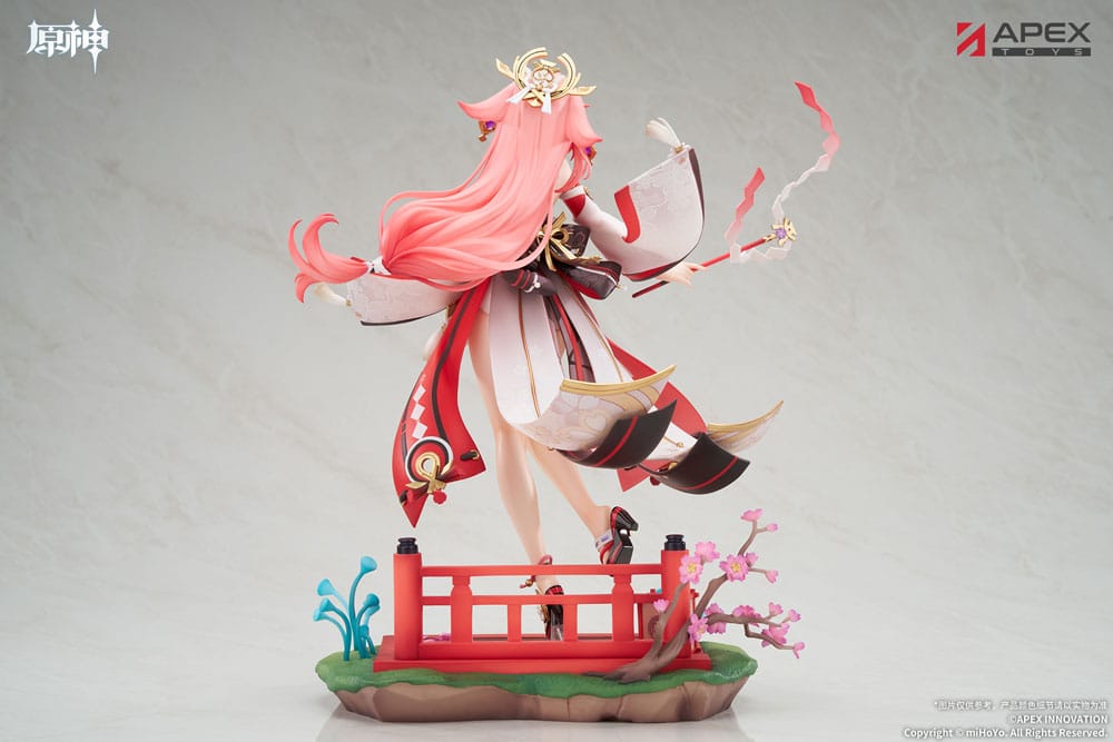Genshin Impact PVC Statue 1/7 Yae Miko Astute Amusement Ver. 28 cm