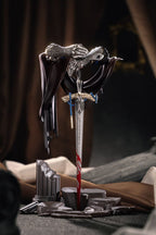 Reverse: 1999 Limepie Series PVC Statue Knight 17 cm