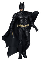 DC Comics Dynamic 8ction Heroes Action Figure Batman (The Dark Knight) 21 cm