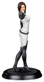 Mass Effect PVC Figure Miranda Lawson 22 cm