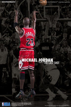 NBA Collection Real Masterpiece Actionfigur 1/6 Michael Jordan Series 2 (Road Jersey Edition) 33 cm