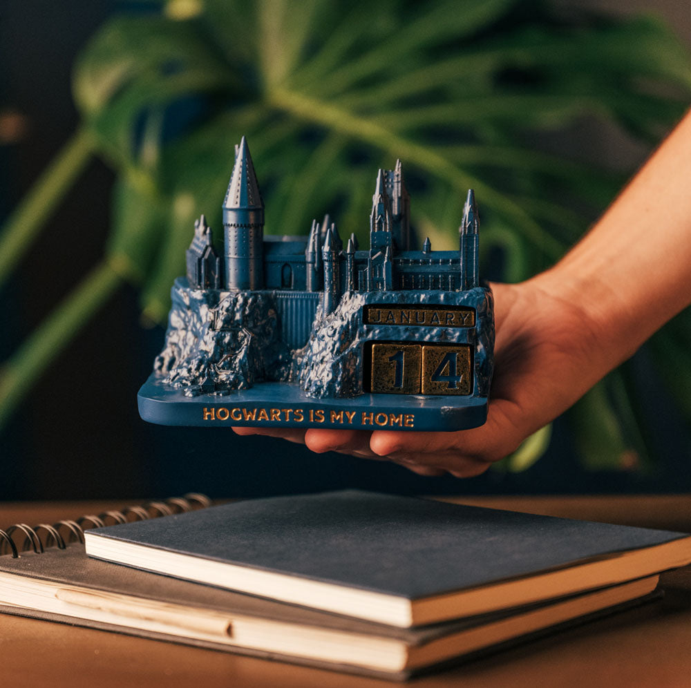 Harry Potter 3D perpetual Calendar Hogwarts