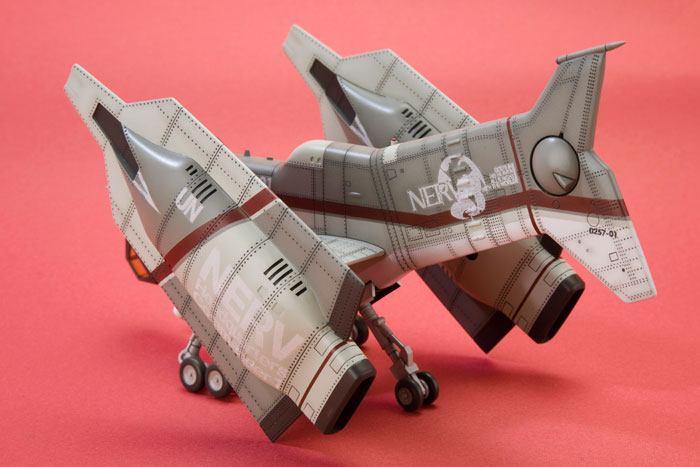 Evangelion: 3.0 Plastic Model Kit 1/100 Vertical Take-Off & Landing Aircraft YAGR-N101 (Reproduction) 19 cm