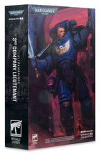 Warhammer 40,000 Total War Action Figure 3rd Company Lieutenant (Ultramarines) 18 cm