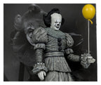 It Welcome to Derry Movie Maniacs Figure Pennywise (Black &amp; White) 16 cm