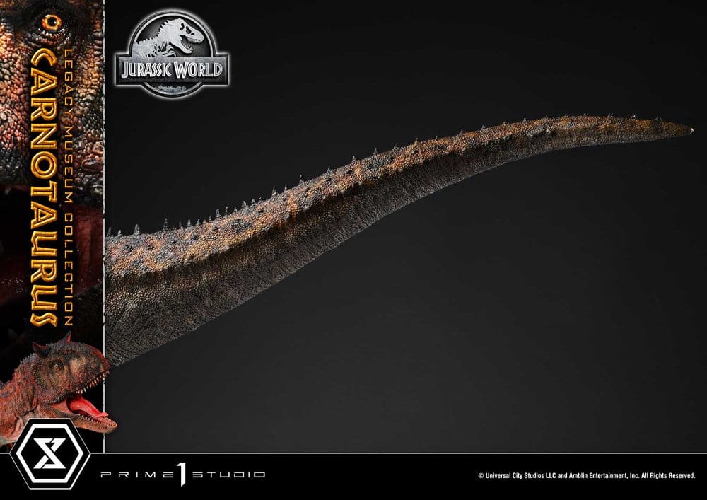 Jurassic World: Fallen Kingdom Legacy Museum Collection Statue 1/15 Carnotaurus 38 cm