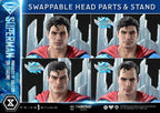 DC Comics Throne Legacy Collection Statue Statue 1/4 Superman Fortress of Solitude on Throne (Design by Gabriele Dell'Otto) Ultimate Version 52 cm