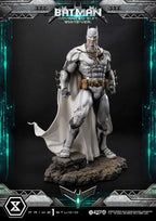 DC Comics Ultimate Museum Masterline Statue Batman Advanced Suit White Version (Design By Josh Nizzi) 51 cm