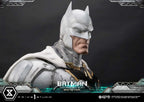 DC Comics Ultimate Museum Masterline Statue Batman Advanced Suit White Version (Design By Josh Nizzi) 51 cm
