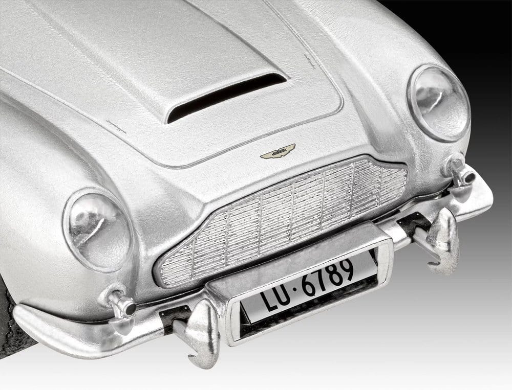 James Bond Revell Advent Calendar Aston Martin DB5 Model Kit 21 cm